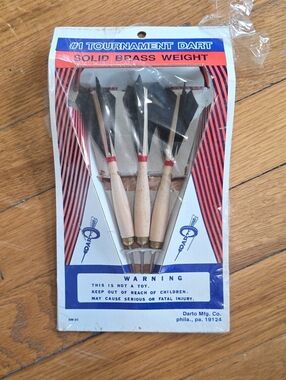 Vintage Darto #1 Tournament Solid Brass Weight Darts.